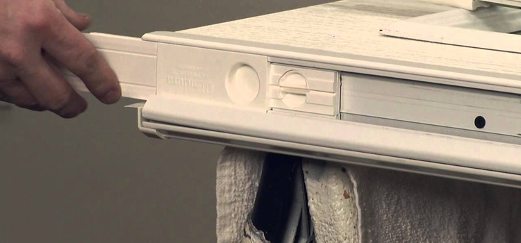 aluminum storefront door repair Vista